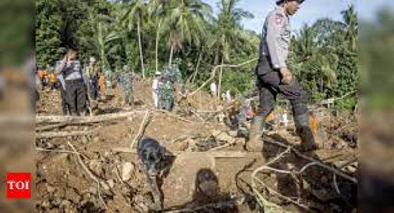 5 Killed, 70 Missing as Landslides Hit Gold Mine in Indonesia
