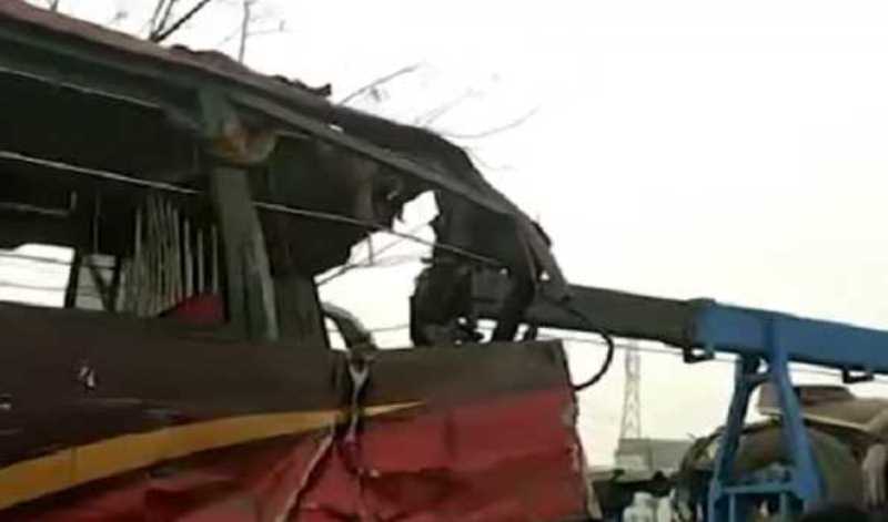 Six killed  in road accident in Bangladesh