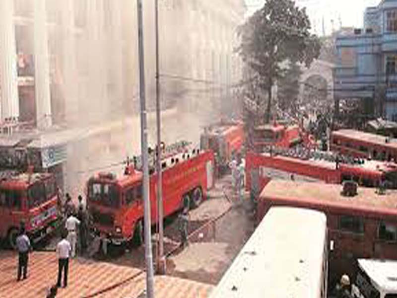 Panic runs high at Calcutta Medical College and Hospital after fire breaks out