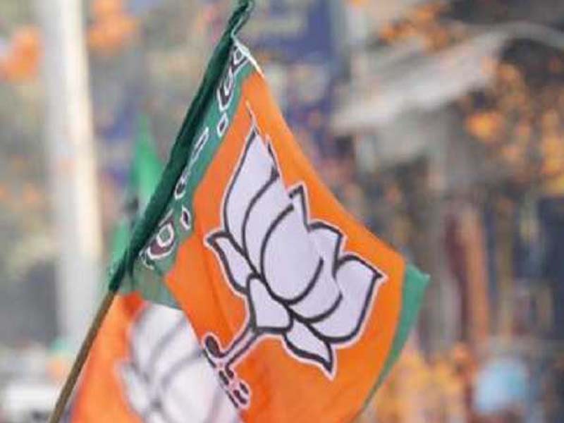 BJP nominee in Mananthavady decline offer to contest in Assembly poll