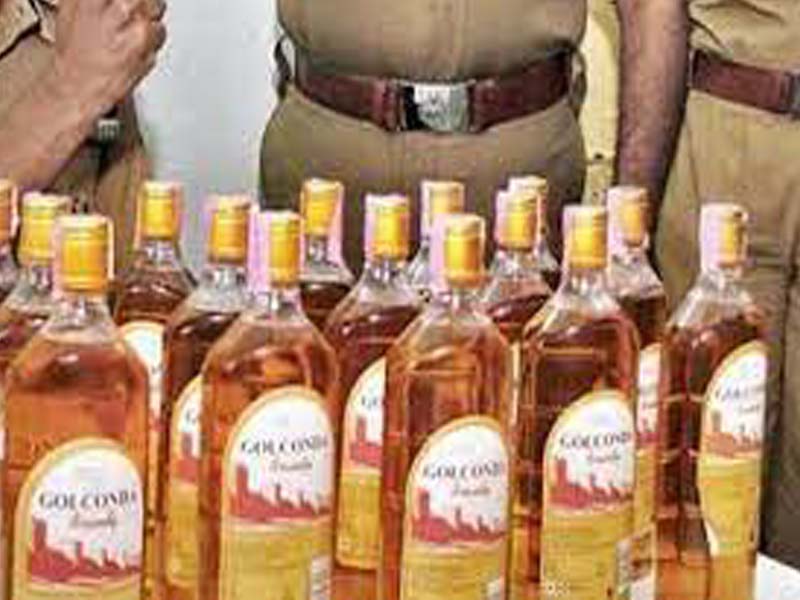 Illegally transporting Goa state liquor seized