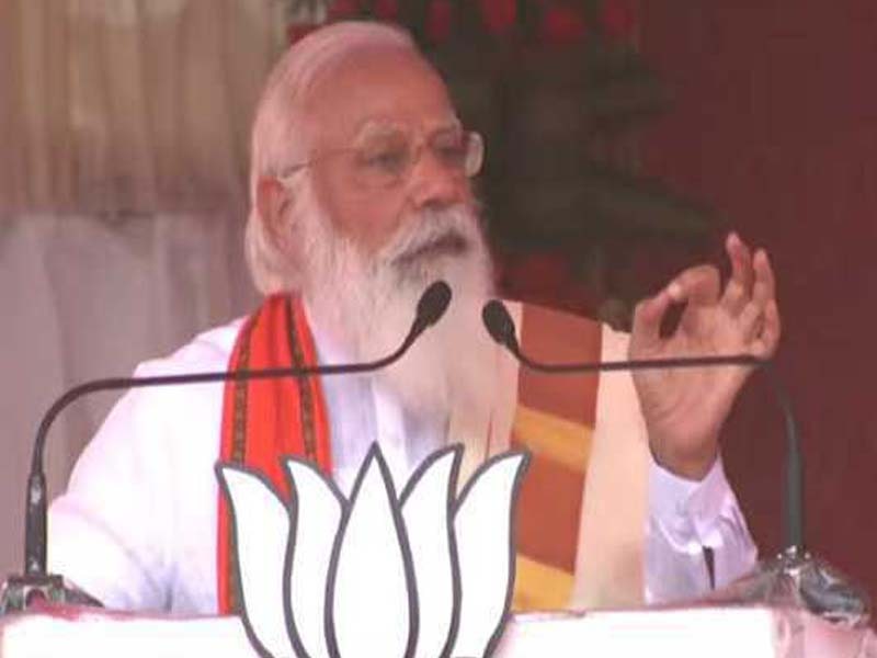 Modi slams DMK for insulting TN CM’s mother