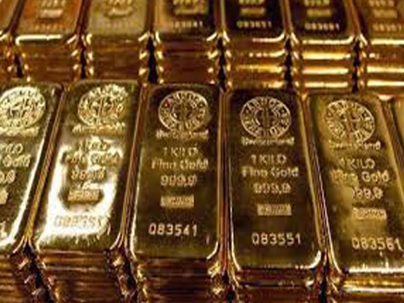 Gold and KSA Riyal worth over crore seized in Karipur