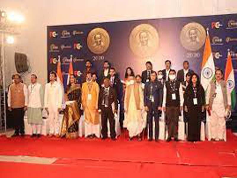 Prominent political, film personalities, business philanthropists honoured at Champions of Change 2020 Awards