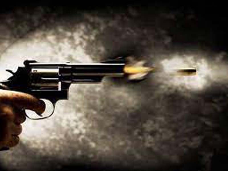 Home guard shoots wife to death