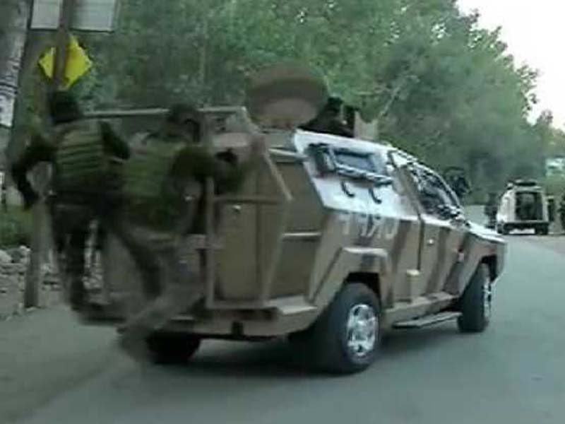 Security forces arrest two OGWs of TRF in north Kashmir