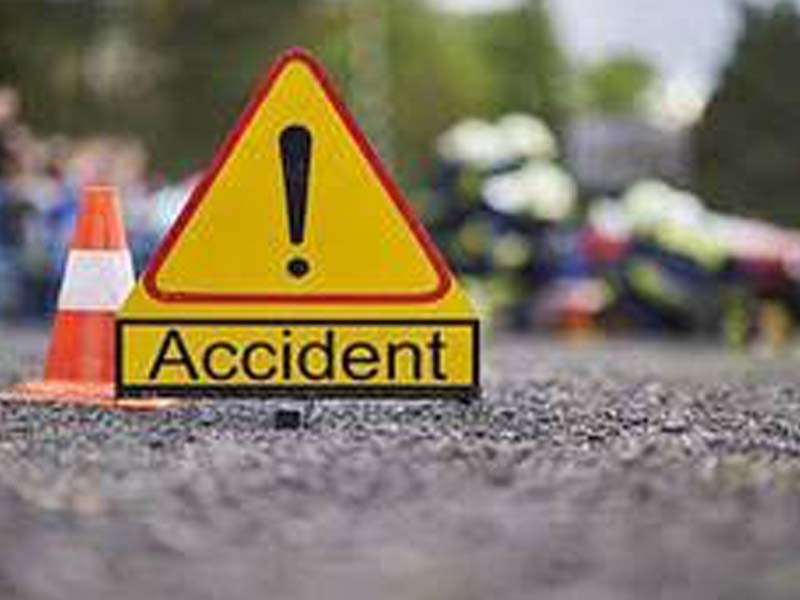 Atleast 12 injured as bus overturns in MP’s Satna