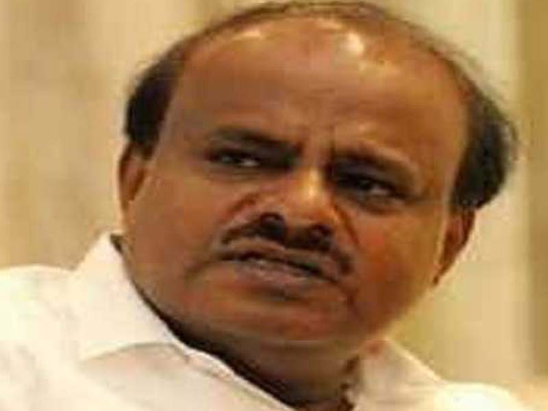 Former K’taka CM Kumaraswamy tests COVID positive