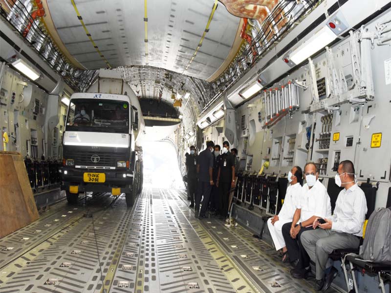 Telangana govt airlifts eight Oxygen tankers to Odisha