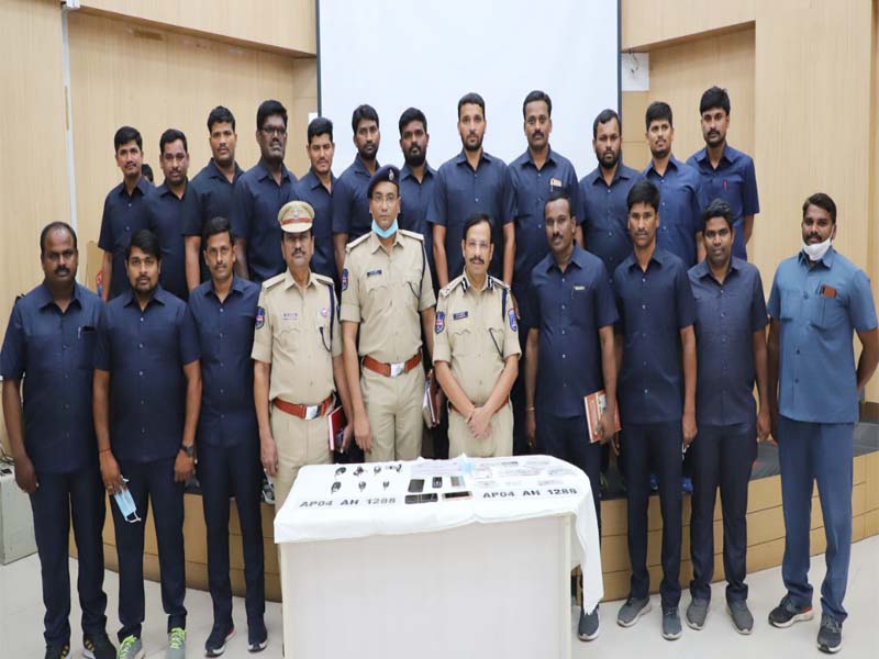 ARRESTED THE NOTORIOUS INTERSTATE CRIMINAL AND RECOVERED 6 CARS AND 1 MOTOR CYCLE, ALL WORTH ABOUT Rs. 70,00,000/-