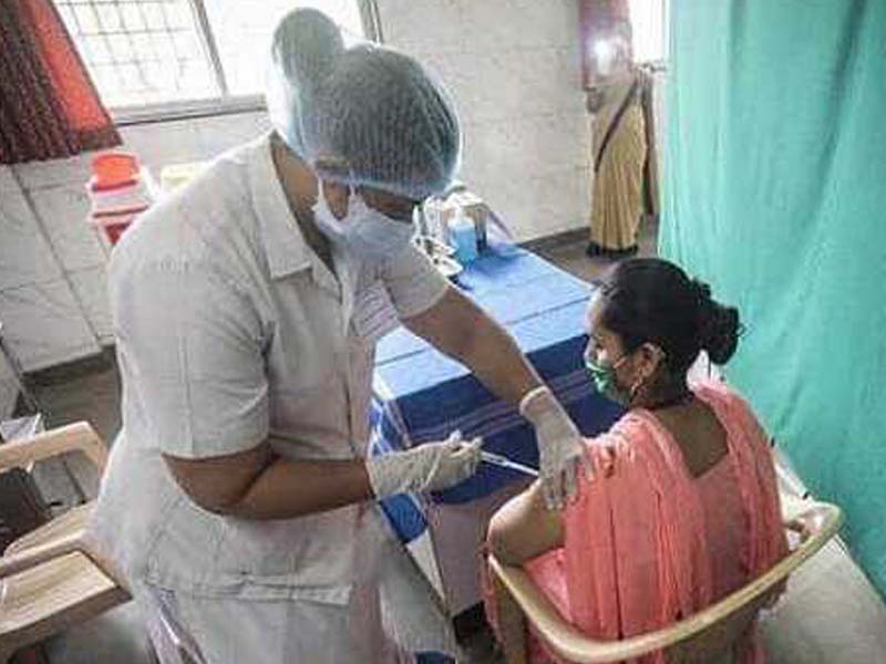 Over 94.47 lakh Covid-19 vaccine doses still available with states