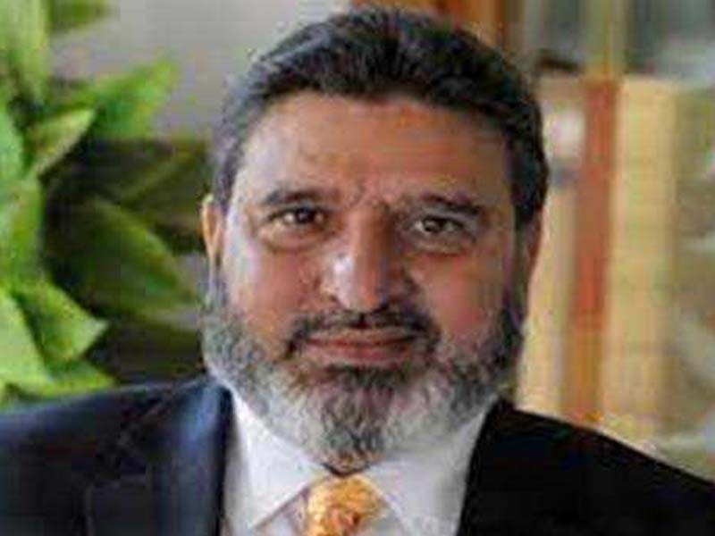 Altaf Bukhari greets people on Shab-e-Qadr