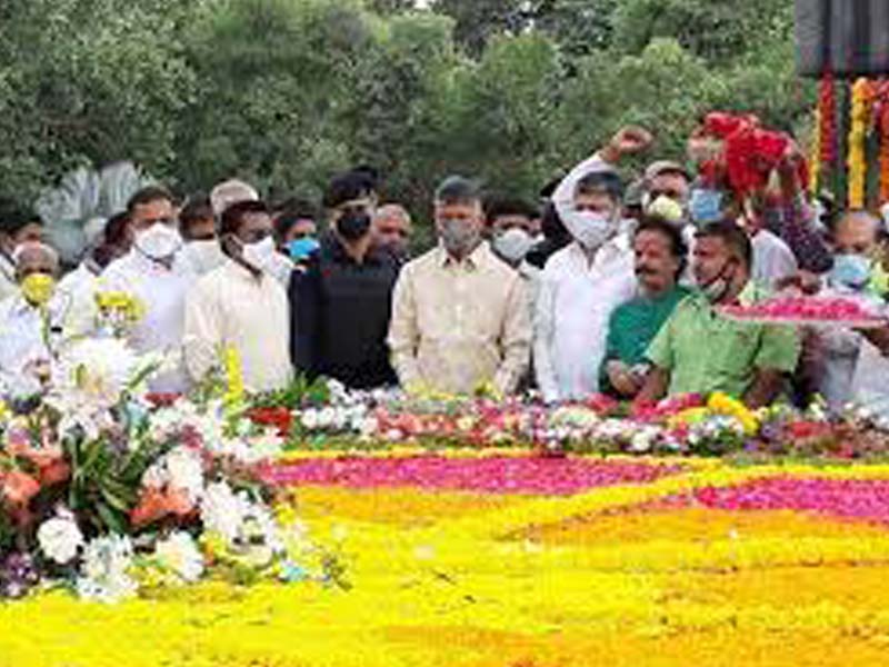 Glowing tributes paid to NTR on his 98th birth anniversary