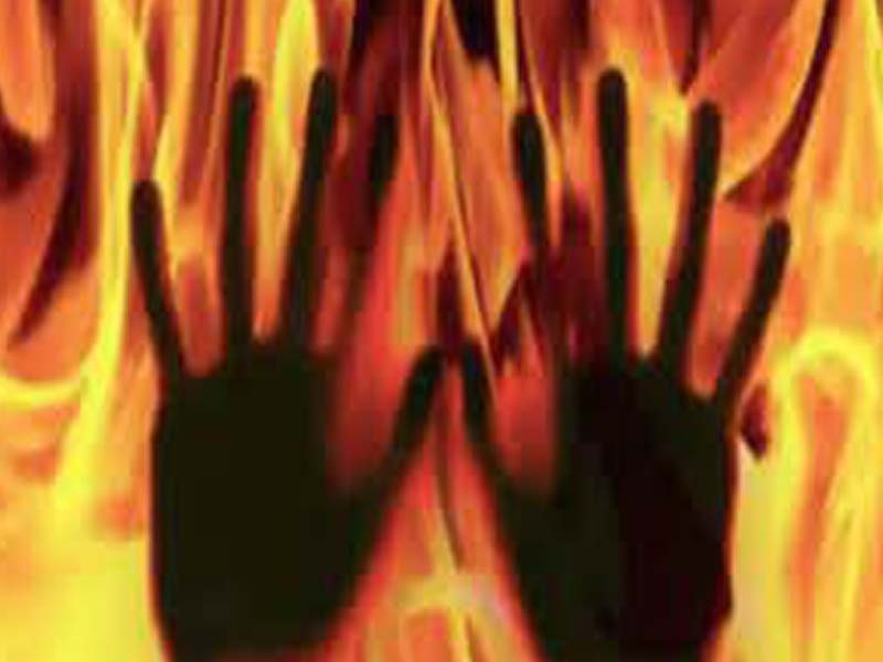 Woman burnt alive in Hyderabad