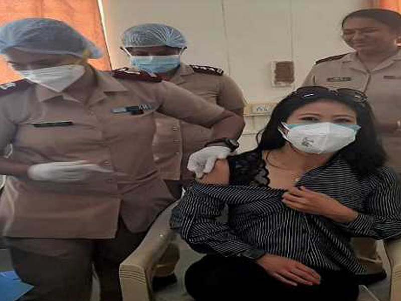 Olympic-bound Mary Kom, Lovlina get first dose of COVID-19 vaccine