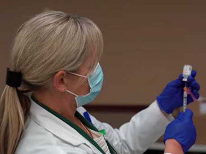 WHO recommends Moderna COVID vaccine for emergency use