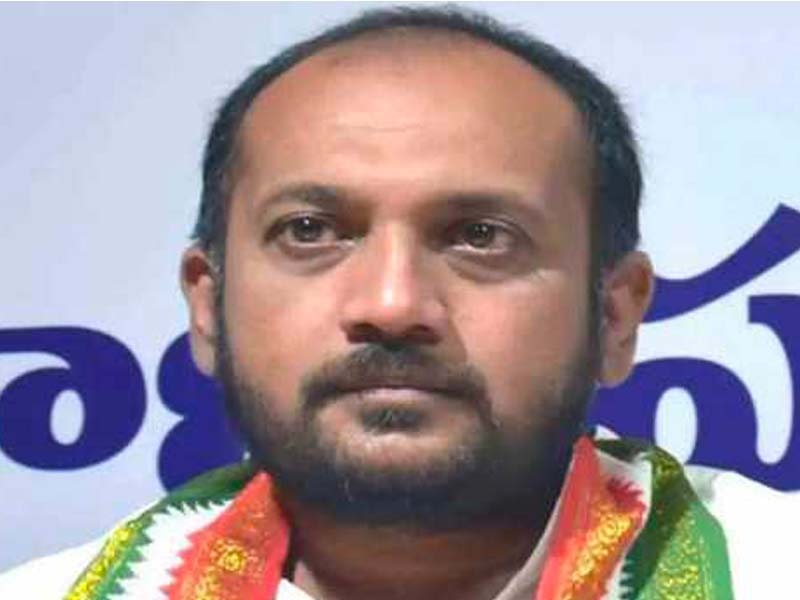Ensure safety of pregnant women during lockdown: Cong to KCR
