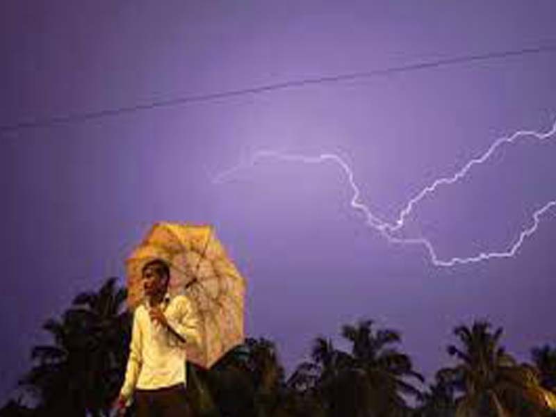 Mah: Farmer killed in lightning strike