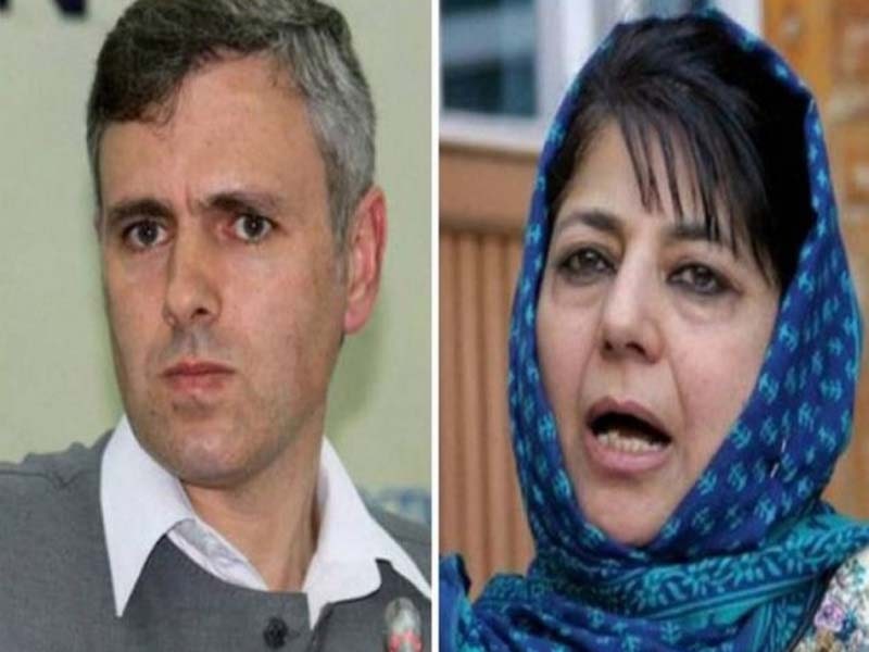 Mehbooba, Omar condemn killing of SPO, wife and daughter by militants