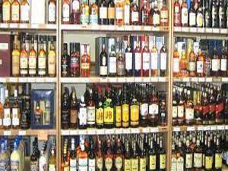 Rs10 crores liquor sale in Pondy