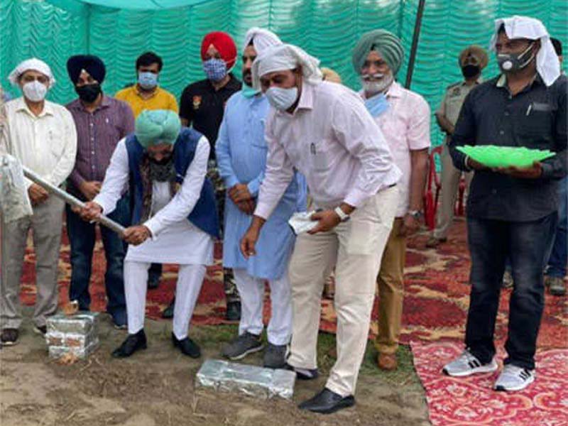 Dhudike to get ultra-modern Hockey Astroturf from Holland, Rana Sodhi lays foundation stone