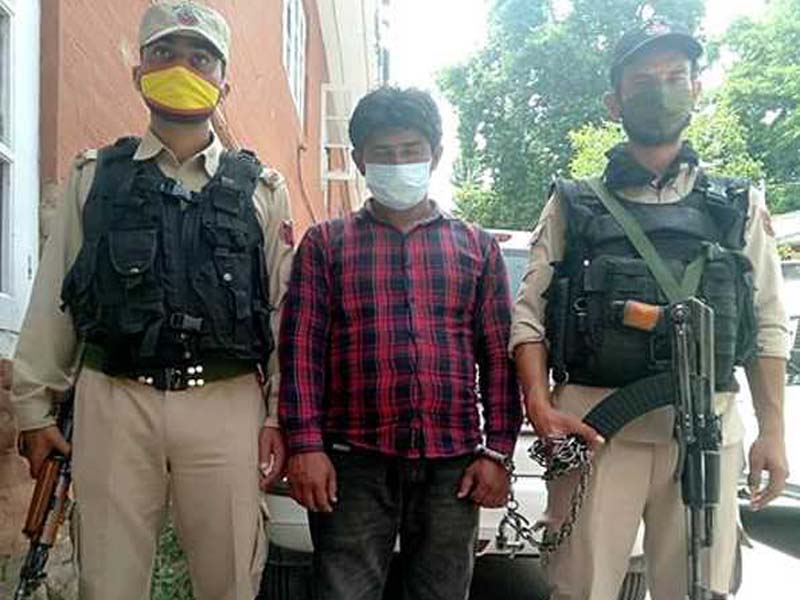 Drug peddler held, Charas recovered in south Kashmir