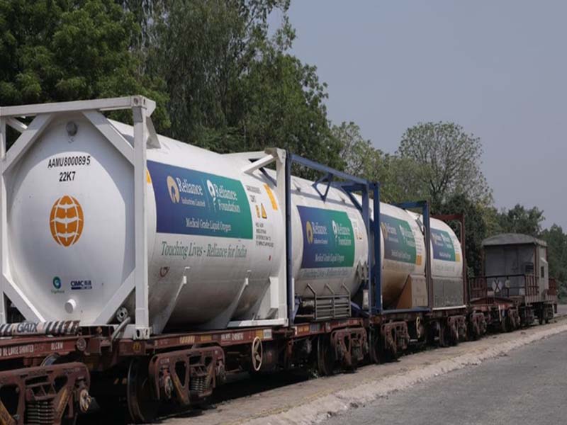 Railway delivers over 7,347 MTs of LMO to Telangana and AP States