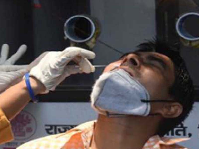 India reports over 1 lakh COVID cases, 2,427 fatalities in 24 hrs
