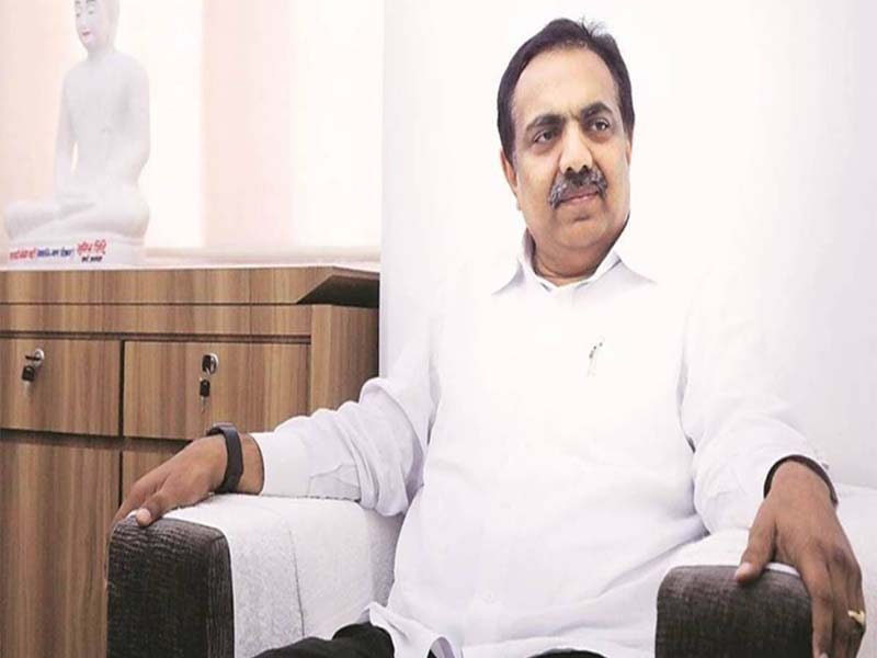 Jayant Patil calls on Karnataka Chief Minister