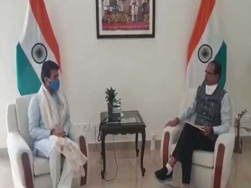 MP CM meets AS Thakur
