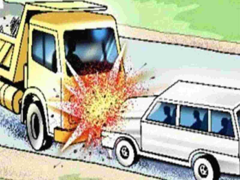 Four killed as car collides with lorry in AP