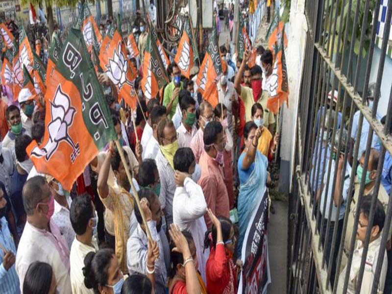 Maha: Agitation held seeking OBC quota in local bodies