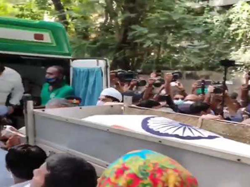 Thespian Dilip Kumar laid to rest in Mumbai