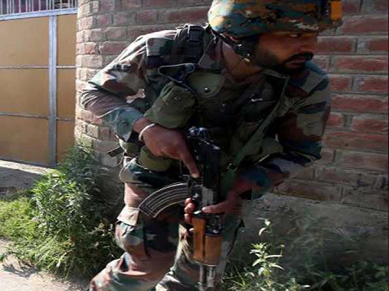 Encounter breaks out between militants, security forces in south Kashmir