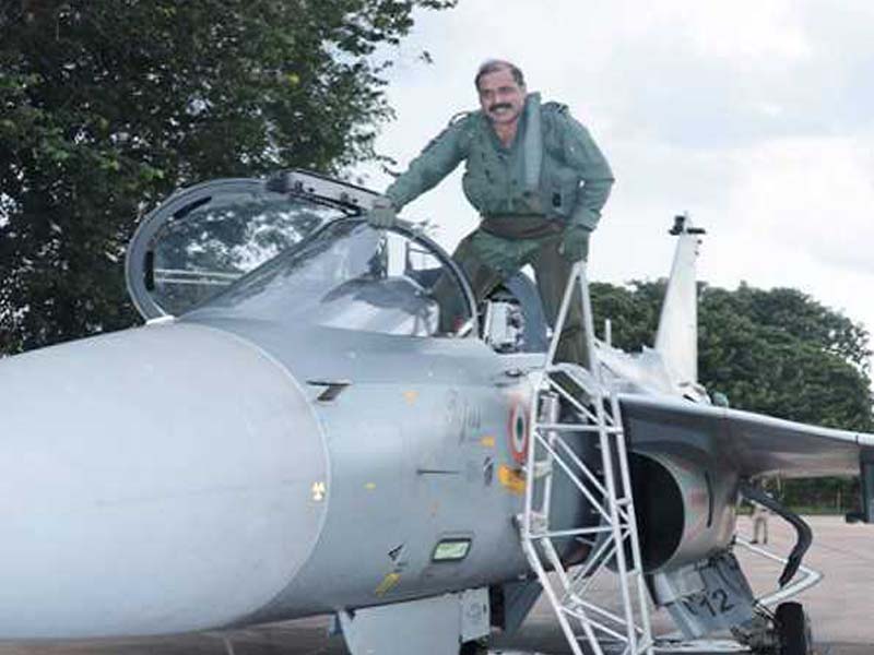 IAF chief reviewed flight test facilities flew Tejas
