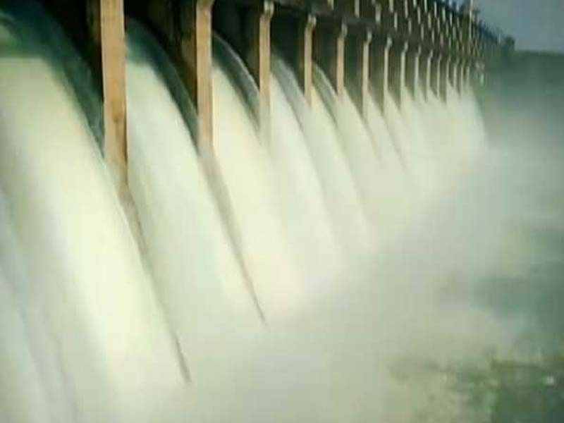 Jayakwadi cross 92 pc of level water will discharge any movement
