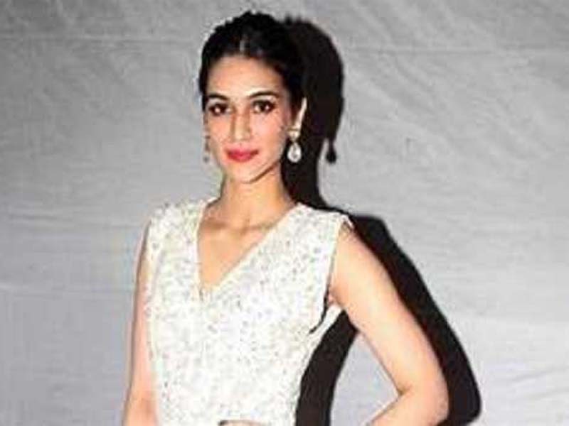 Kriti Sanon, Rajkummar Rao-starrer ‘Hum Do Hamare Do’s teaser out