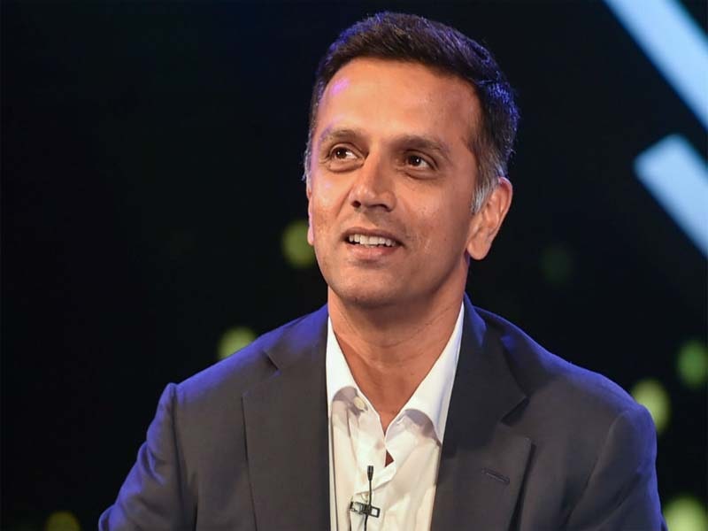 Dravid officially applies for Team India head coach