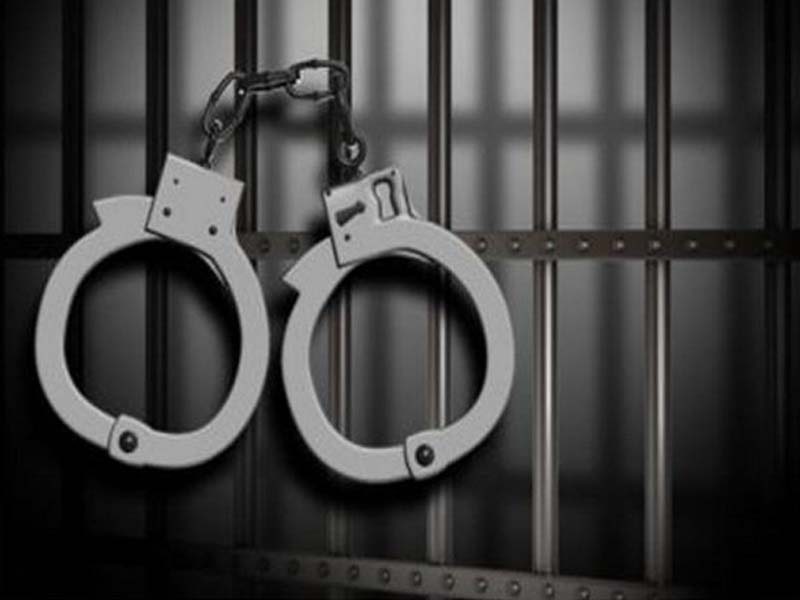 Police bust human trafficking racket, 7 held