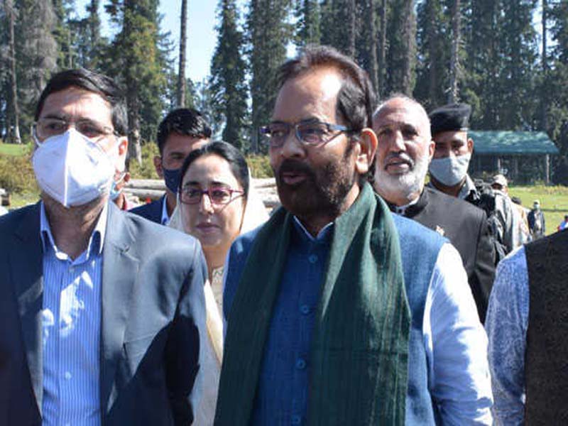 Naqvi condemns the killing of two teachers in Srinagar; says it’s govt’s duty to protect minorities