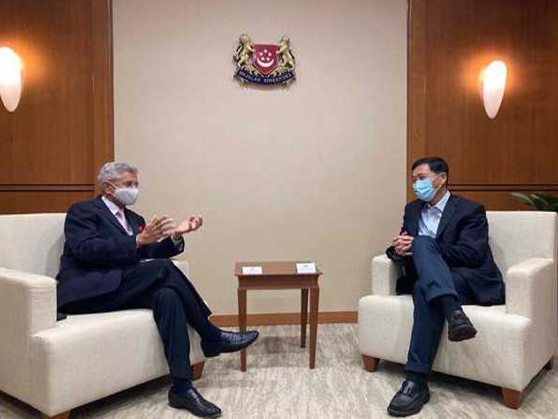 EAM Jaishankar meets Singapore Finance, Health ministers