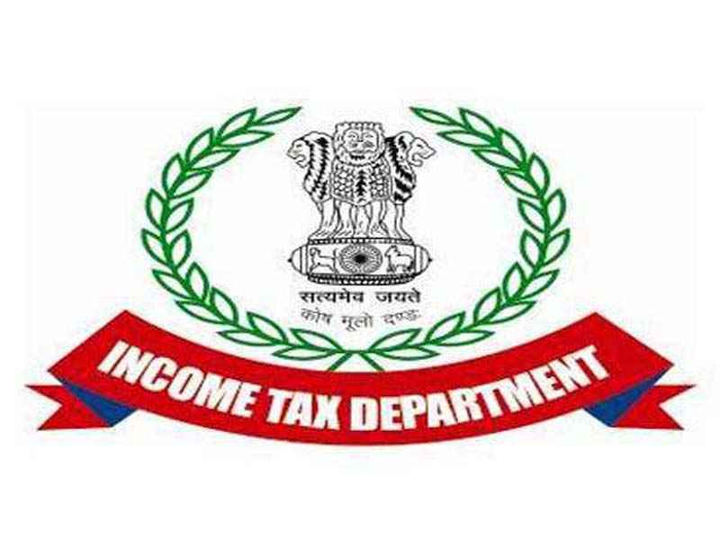 I-T dept raids Gujarat firm, claims over Rs 100 crore hidden income
