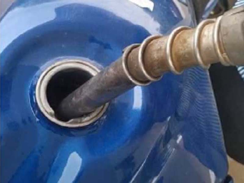 Fuel prices remain static for fifth day