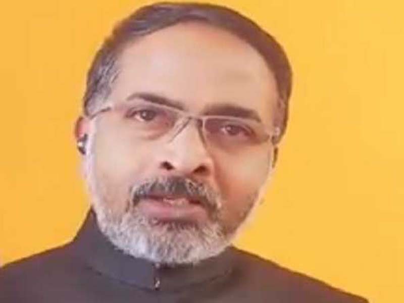 Telangana BJP demands apology from CM for using abusive language against party prez
