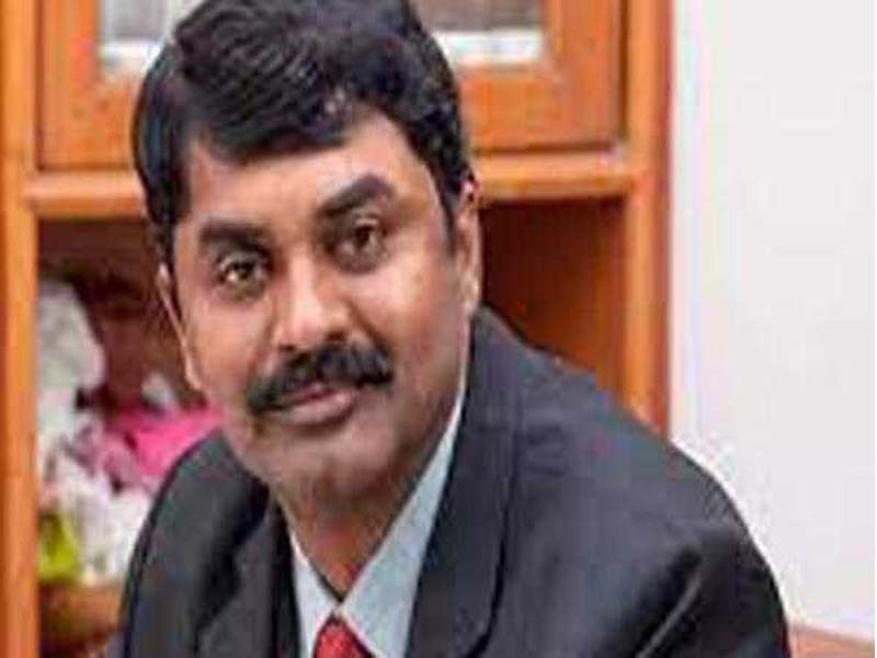 Students must invest in futuristic technological innovation: DRDO chief
