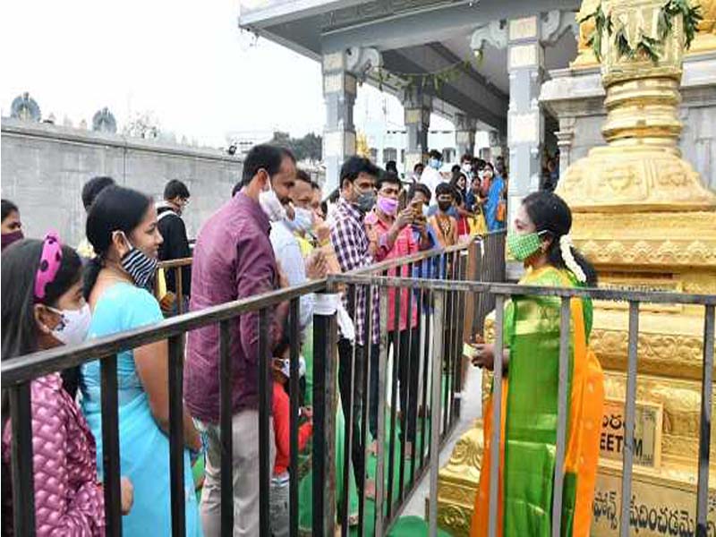 Telangana Guv worships Lord Venkateswara at a temple in Hyderabad