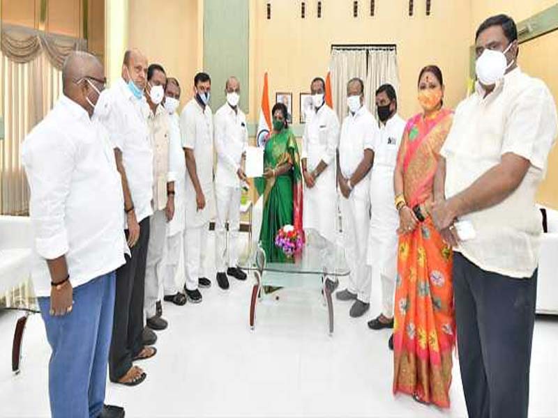 BJP urges Telangana Guv to put on hold the controversial GO-317