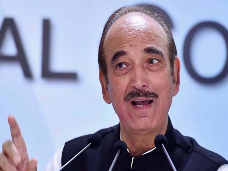 Padma award to Azad evokes mix reactions in Cong