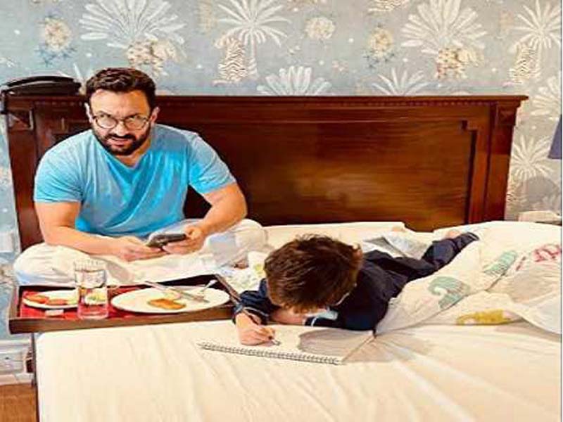 Kareena’s sneak peek into fam-jam mornings get instant love