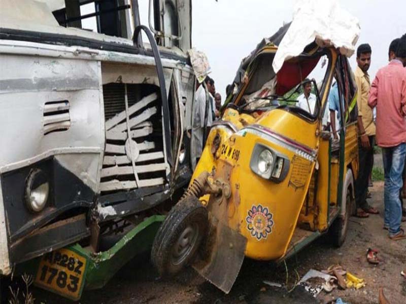 Five killed as car collides with TSRTC bus